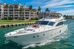 Rent Yacht Miami 80’ Aicon